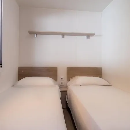 Vacanceselect Mobil Homes - Camping Kim'S * Palafrugell